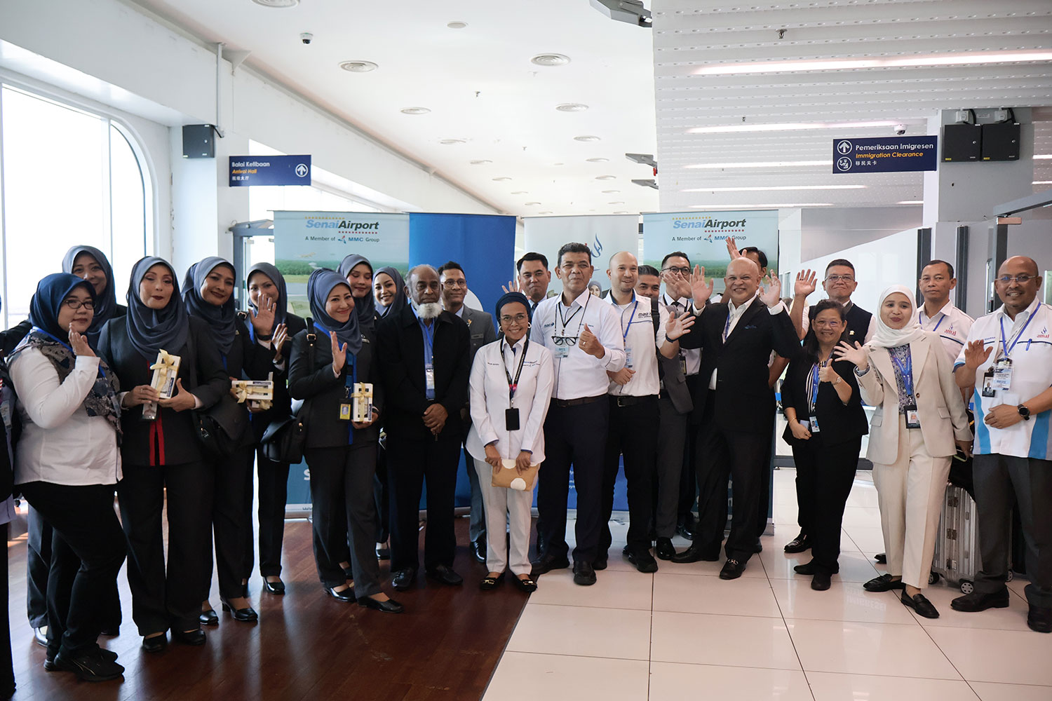 AMAL-UMRAH-FLIGHT-(1).jpg