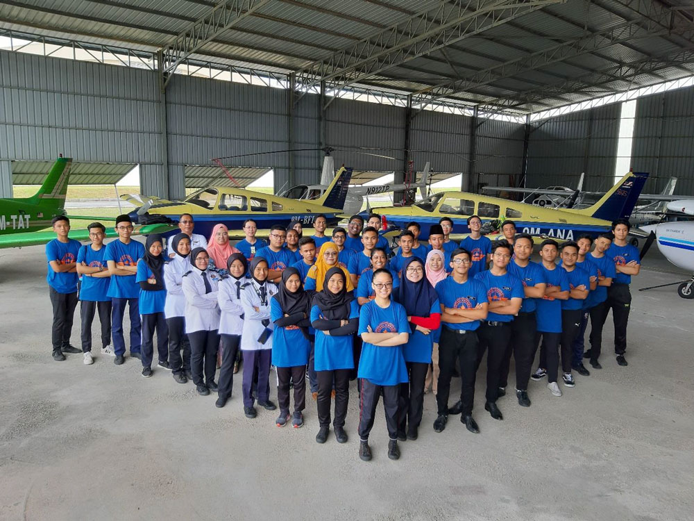 SENAI-AIRPORT-AERO-CAMP-2019-EXCITES-ASPIRING-AVIATORS.jpg SENAI-AIRPORT-AERO-CAMP-2019-EXCITES-ASPIRING-AVIATORS.jpg